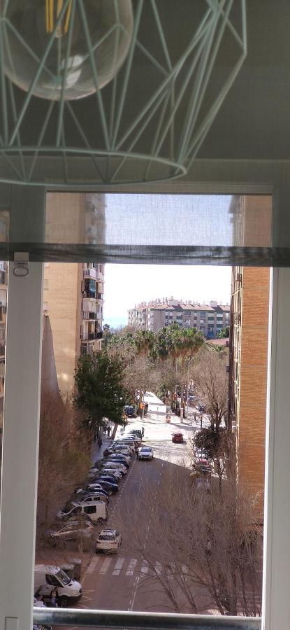 Апартаменты Huelin House Beach And Sun, Con Parking Y A 500 Metros De La Playa Малага Экстерьер фото